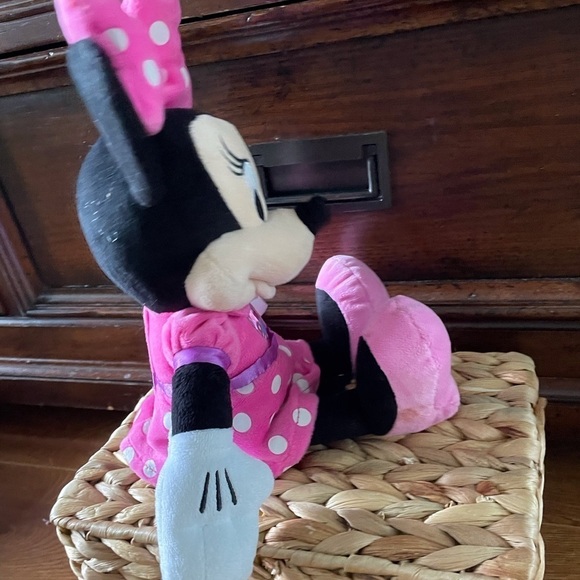 Disney Minnie Mouse pink stuffed figure - Picture 3 of 5